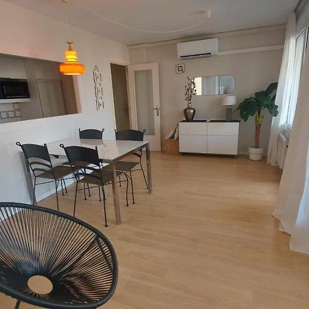 1ª Linea Reformado Y Frente Al Puerto Deportivo Firmamos Contrato Si El Cliente Lo Solicita Aunque Es Necesario Hacer La Reserva Para Poder Comunicarse Vandellòs i l’Hospitalet de l’Infant Exterior foto